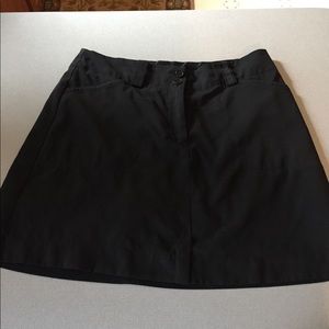 Nike golf skirt size 6 NWT